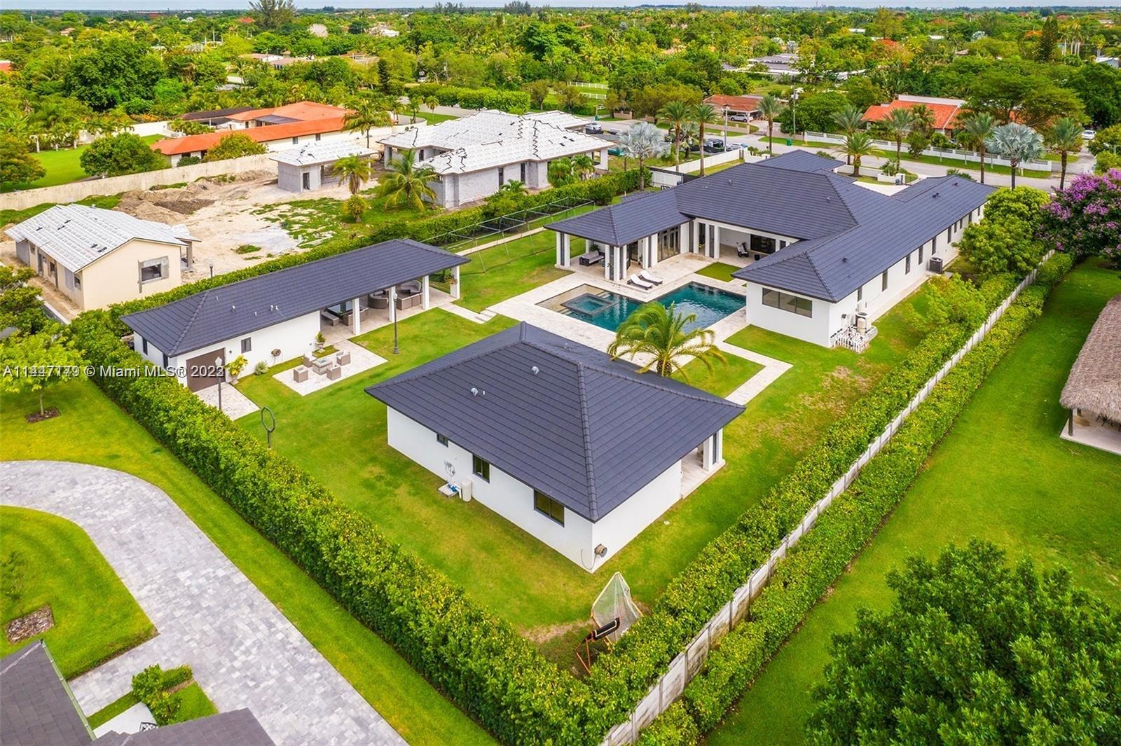 BIRD ROAD FARMSITES - Residential