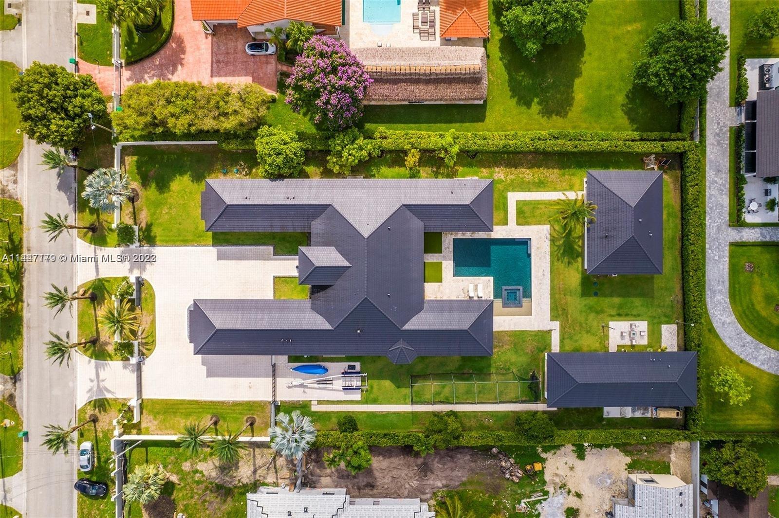 BIRD ROAD FARMSITES - Residential