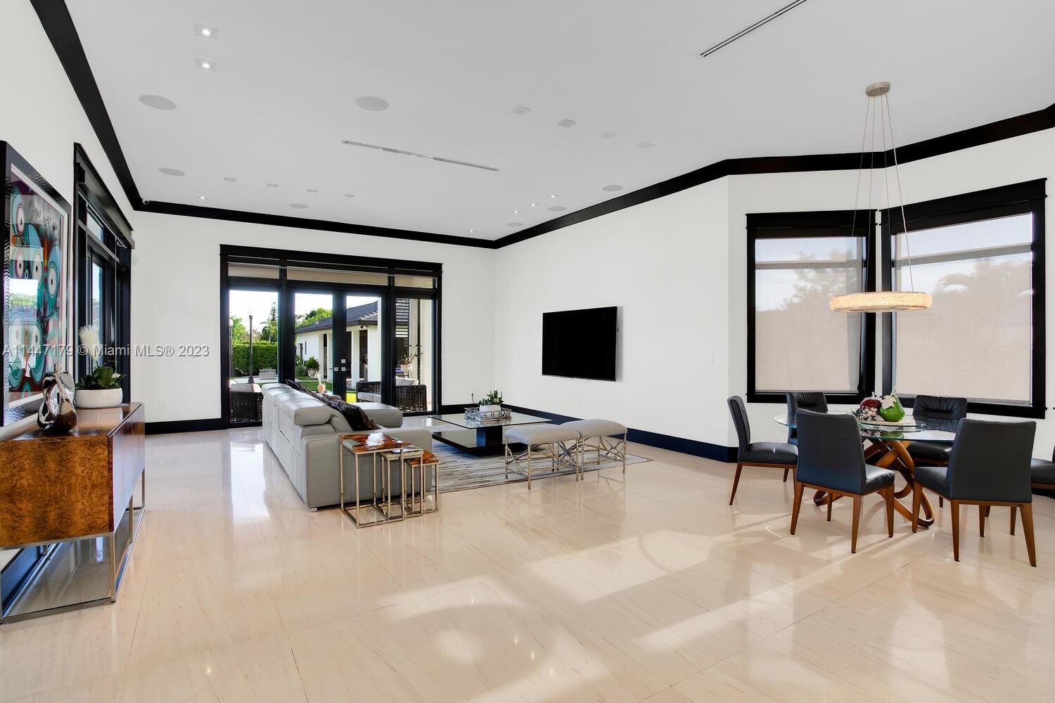 BIRD ROAD FARMSITES - Residential