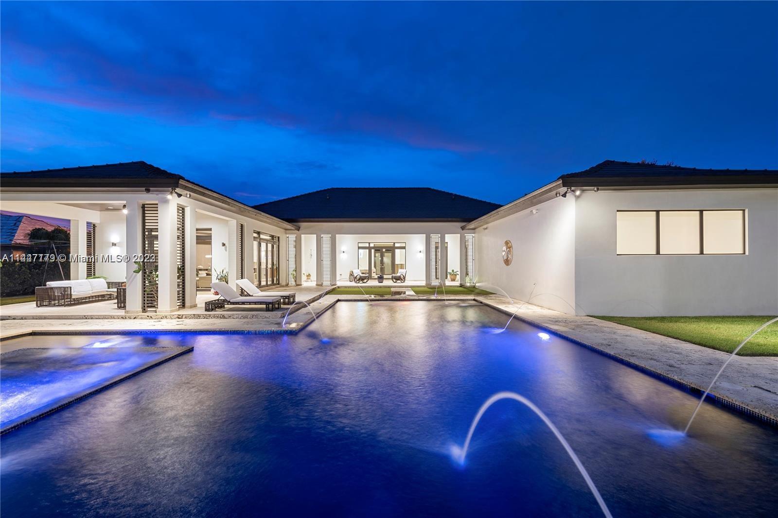 BIRD ROAD FARMSITES - Residential