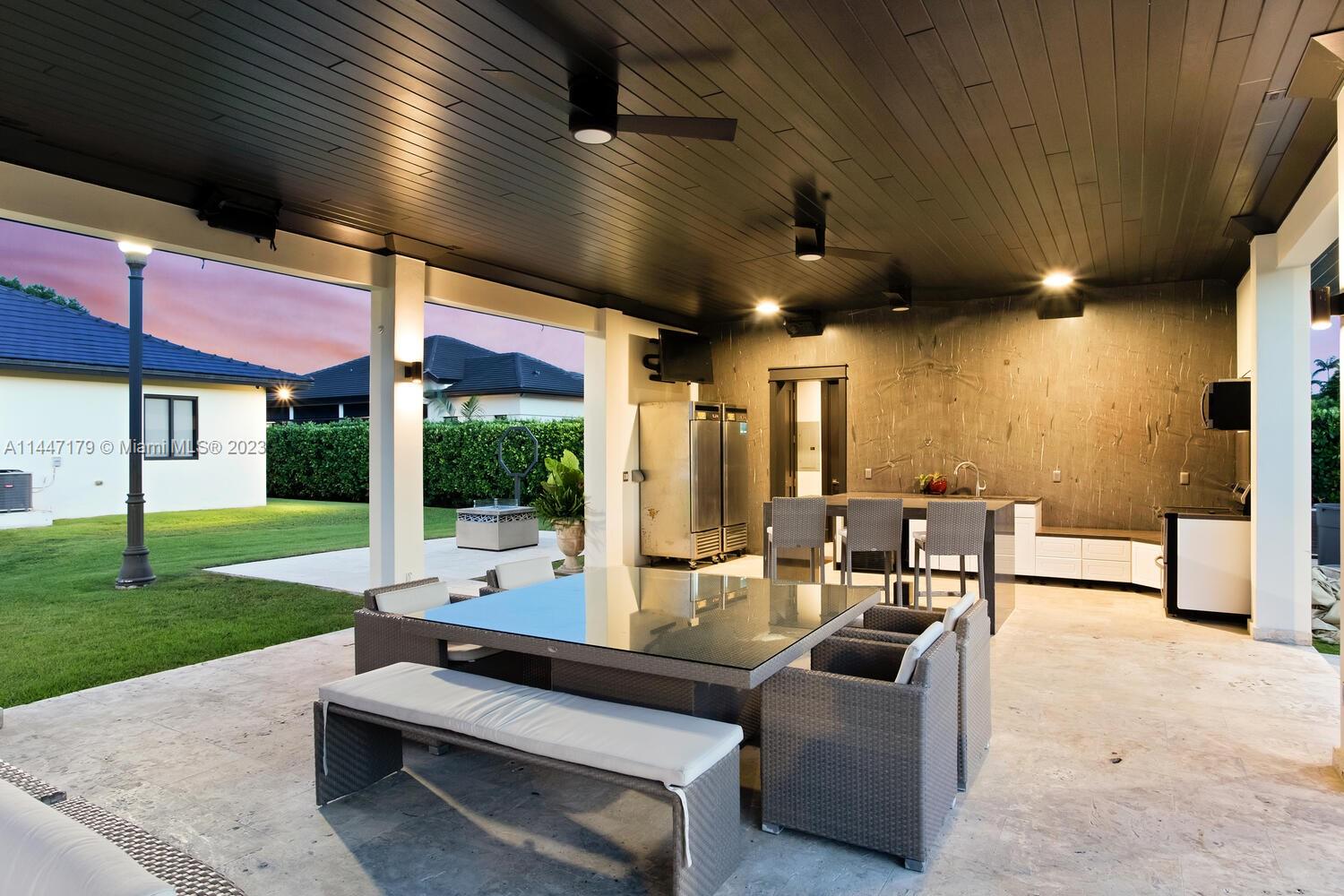 BIRD ROAD FARMSITES - Residential