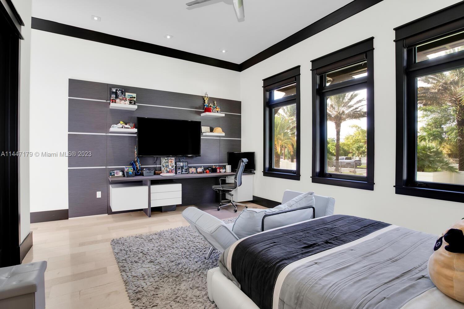 BIRD ROAD FARMSITES - Residential