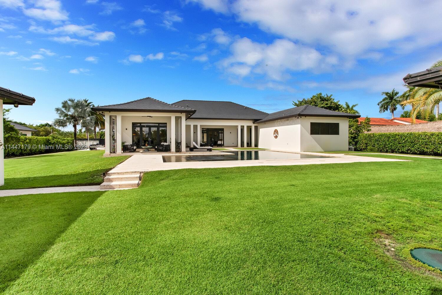 BIRD ROAD FARMSITES - Residential