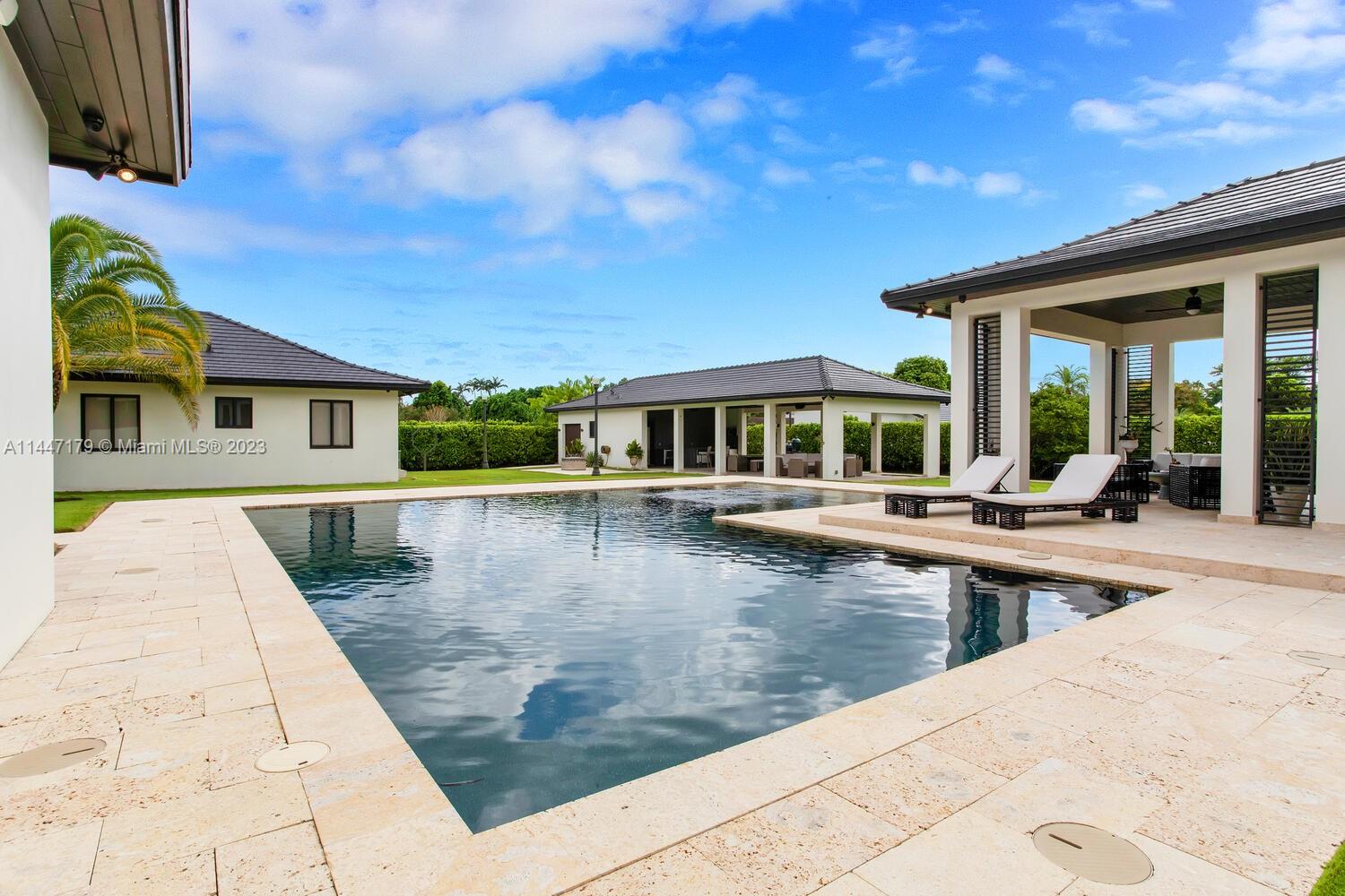 BIRD ROAD FARMSITES - Residential