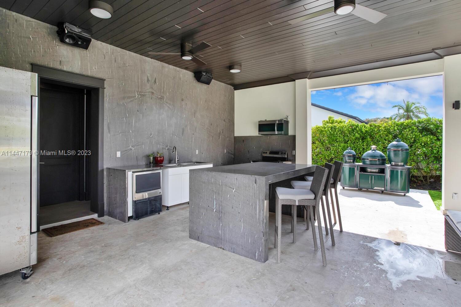 BIRD ROAD FARMSITES - Residential