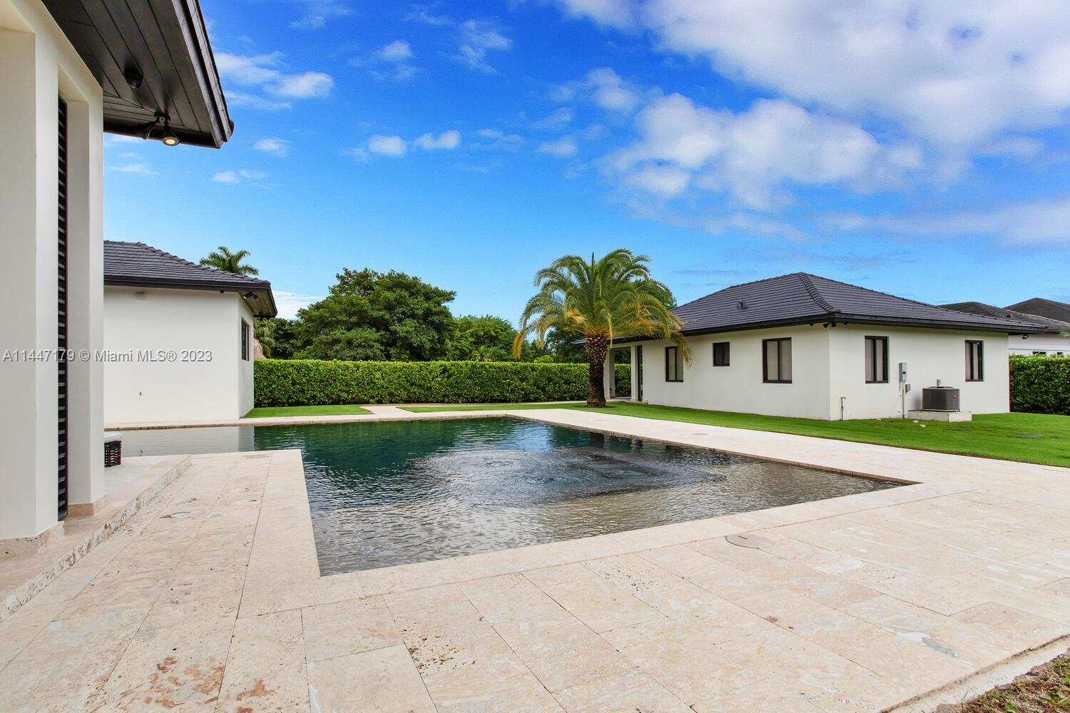 BIRD ROAD FARMSITES - Residential