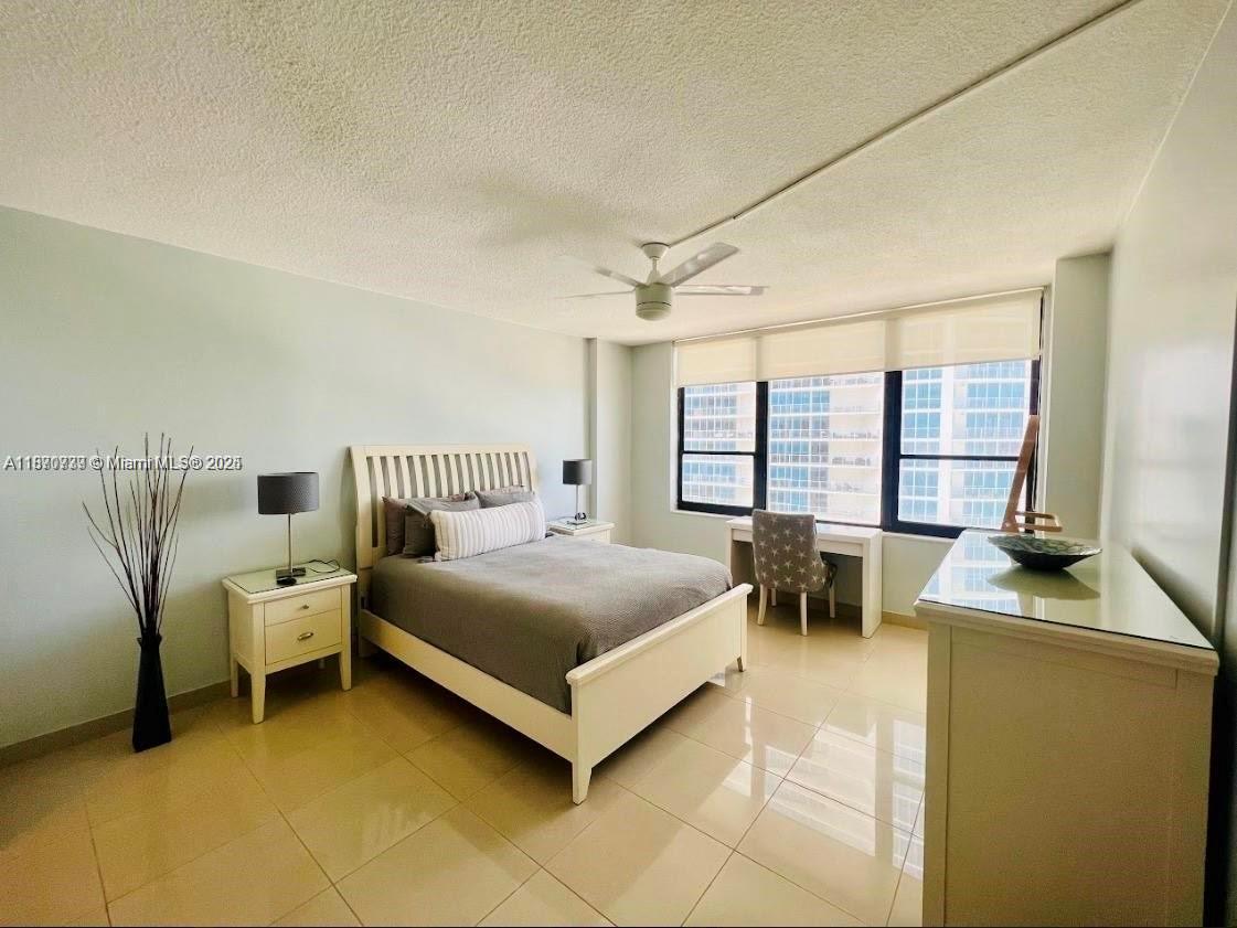 ALEXANDER TOWERS CONDO - Residential Lease