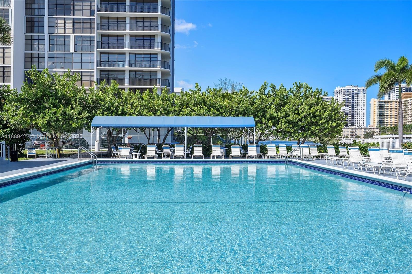 TOWERS OF OCEANVIEW SOUTH - Residential