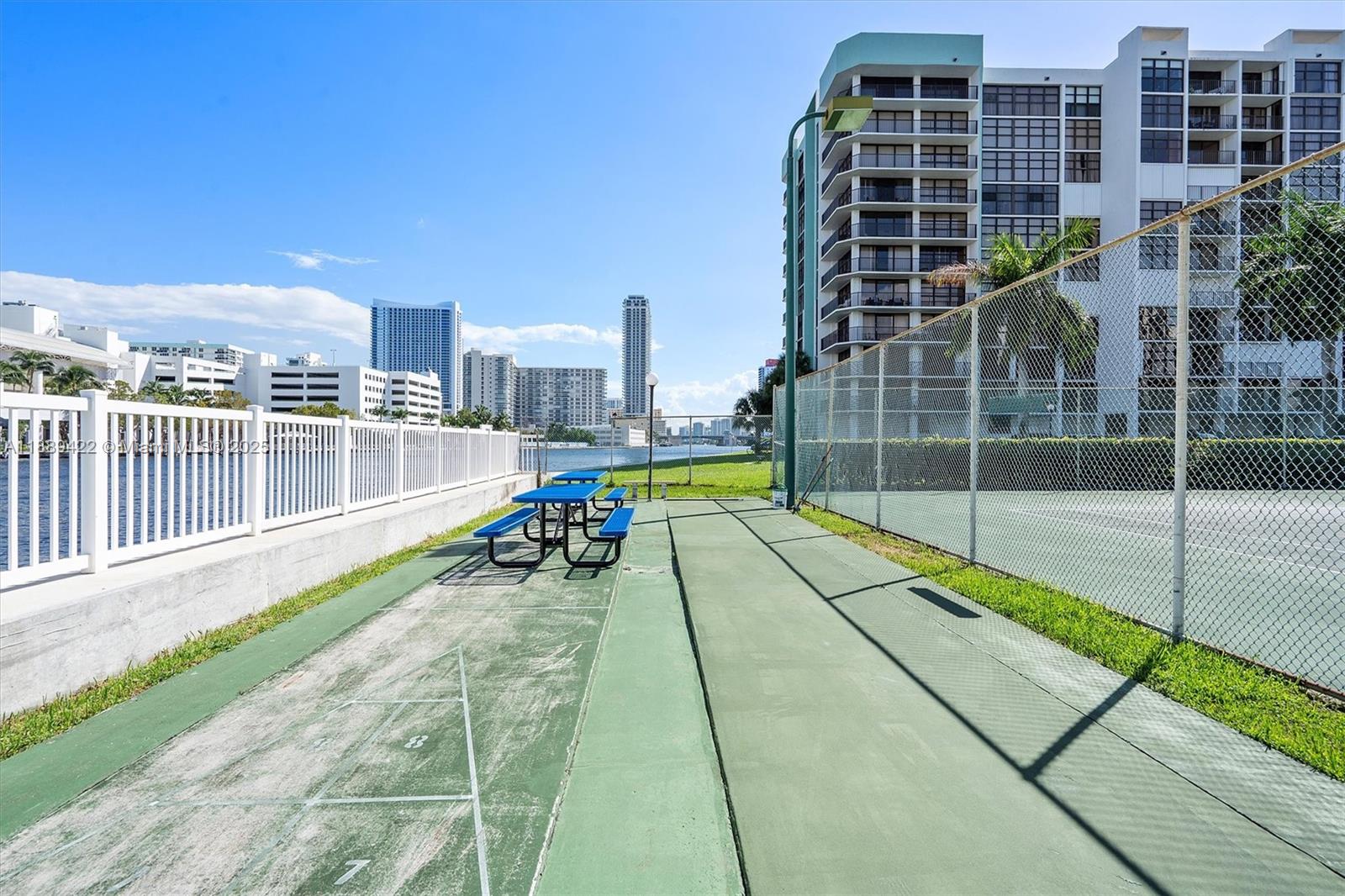 TOWERS OF OCEANVIEW SOUTH - Residential