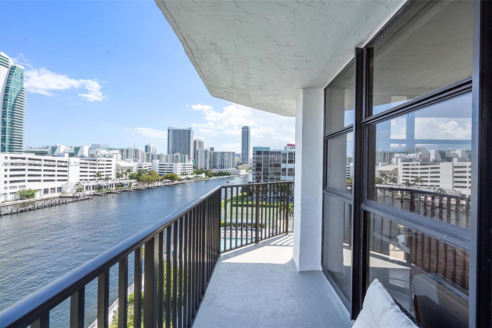 TOWERS OF OCEANVIEW SOUTH - Residential