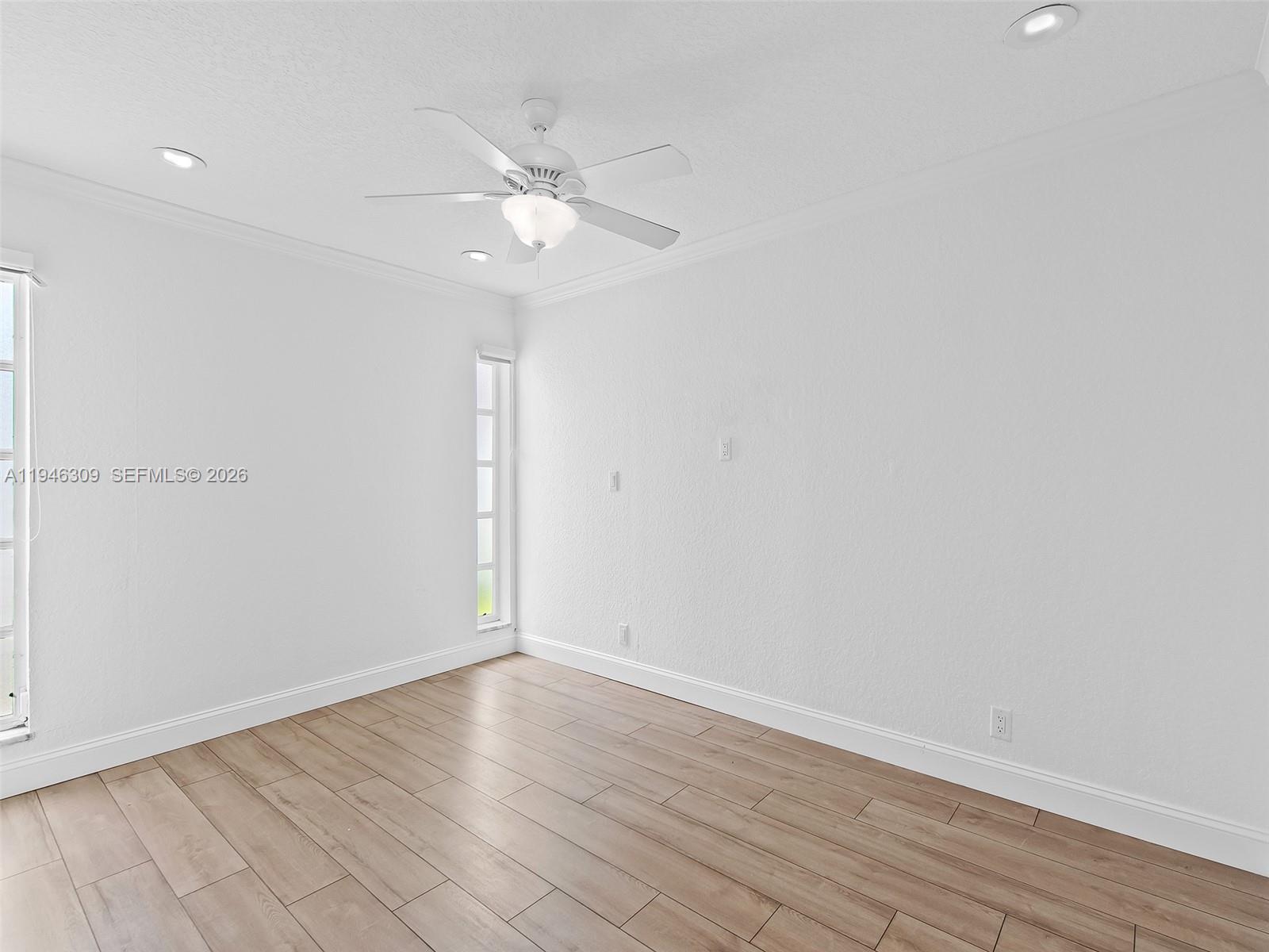 IMPERIAL POINT 4TH SEC - Residential