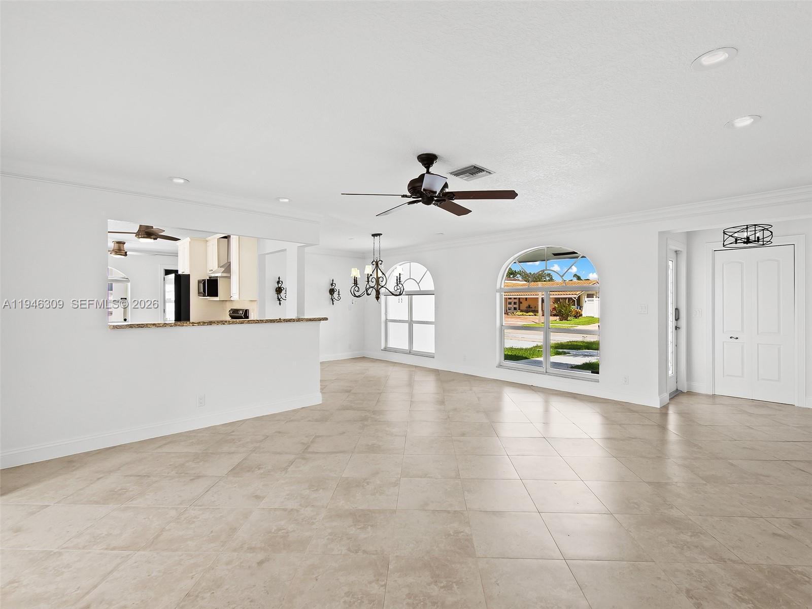 IMPERIAL POINT 4TH SEC - Residential