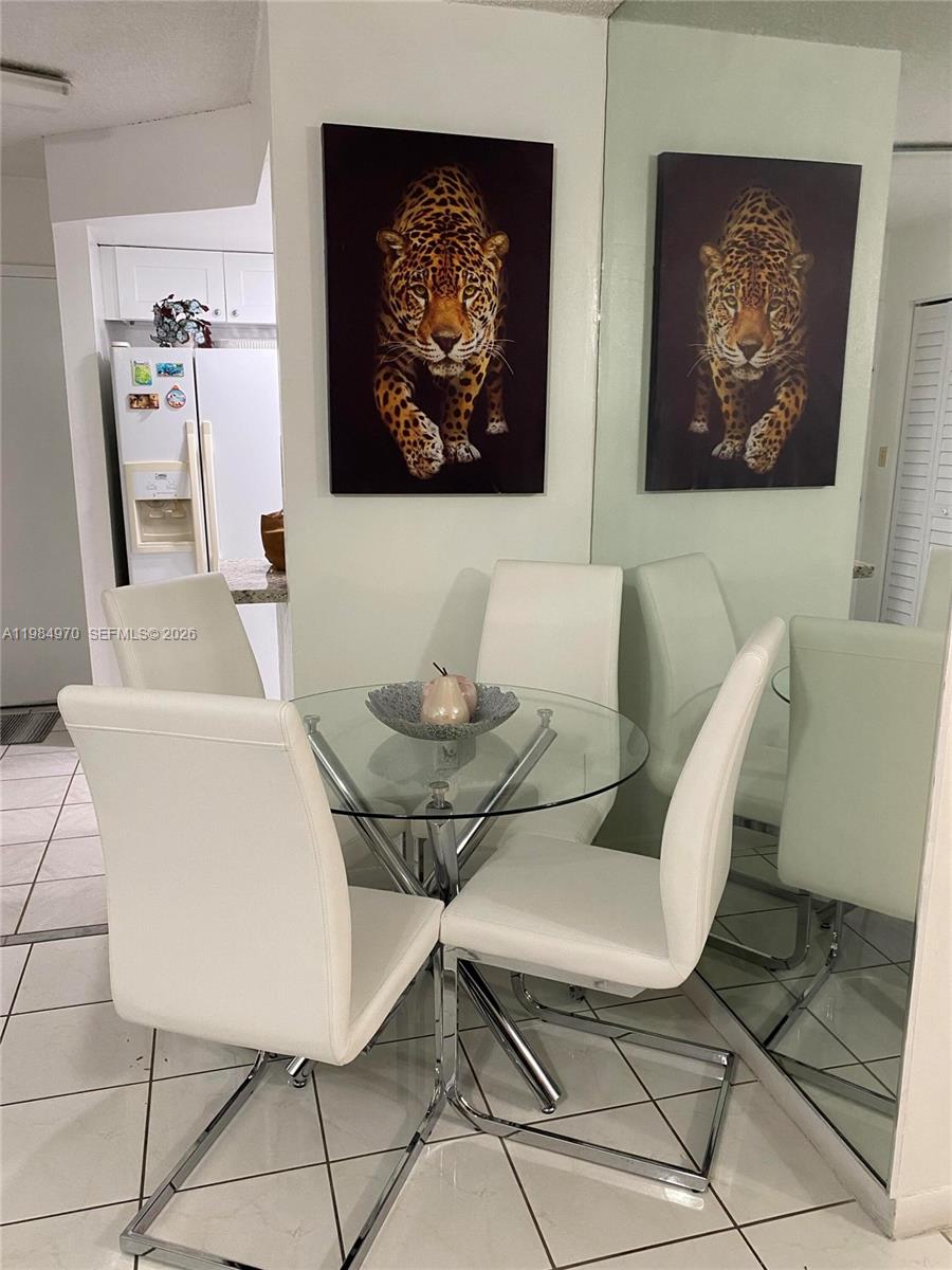 CASTILLIAN CLUB CONDO - Residential