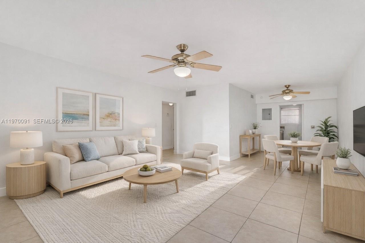 EVENING STAR CONDO - Residential