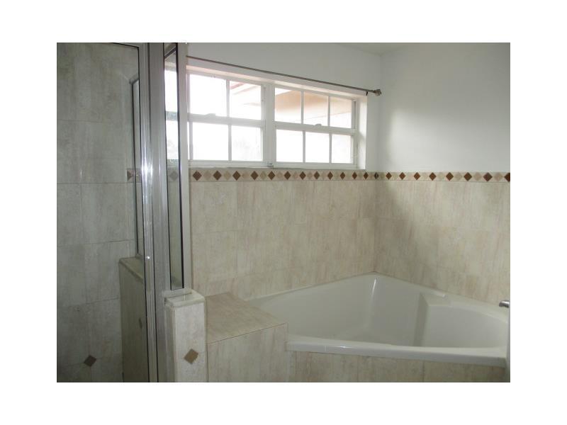 BOCA CHASE - Residential