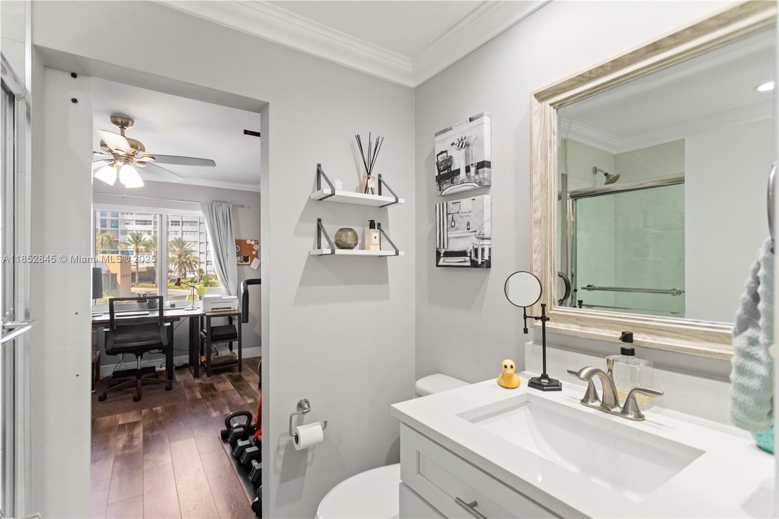 GOLDEN ISLES TOWERS CONDO - Residential