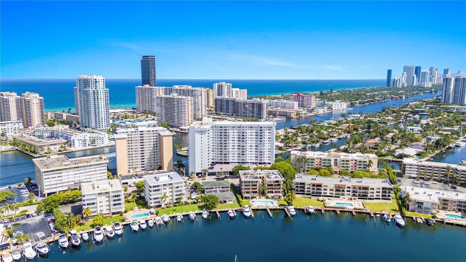 GOLDEN ISLES TOWERS CONDO - Residential