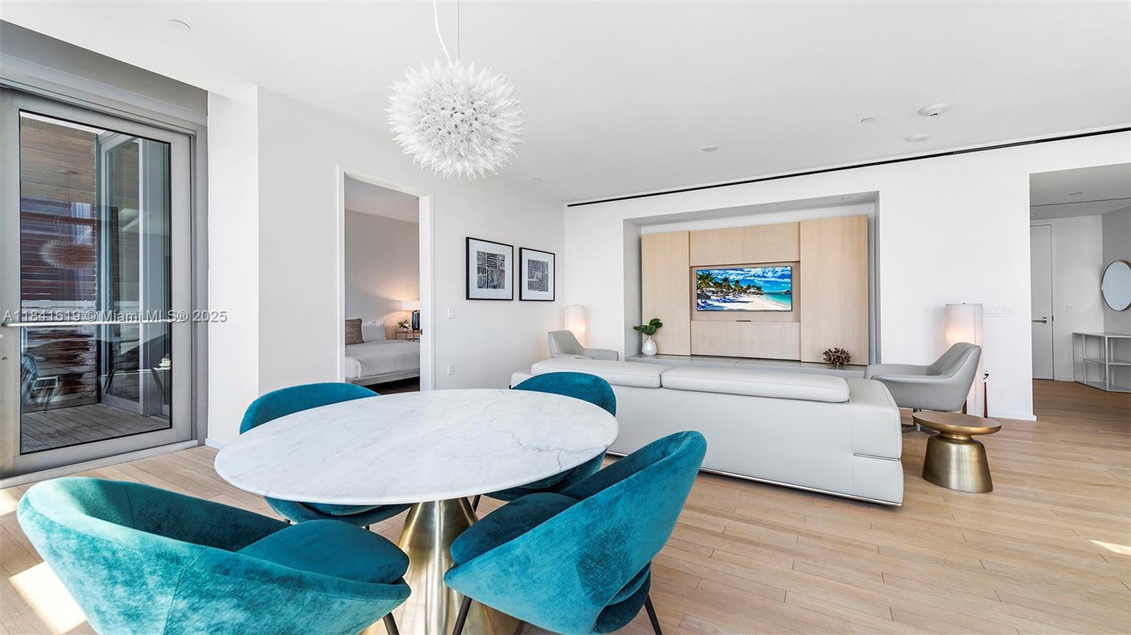 2901 COLLINS CONDO - Residential Lease