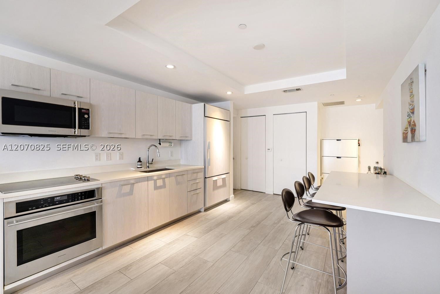 55 SW 9th St 1609