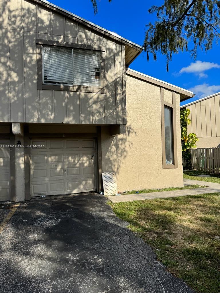 View photos, virtual tours, details... 5616 NW 21st St 30-E