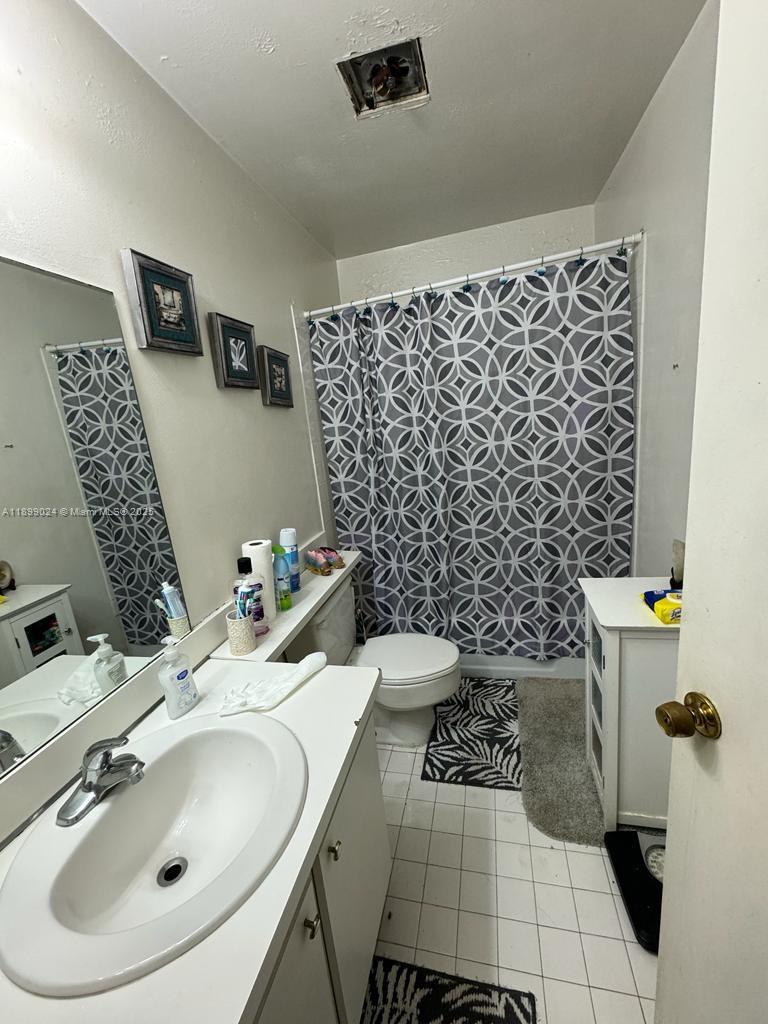 HABITAT II PHASE IV CONDO - Residential