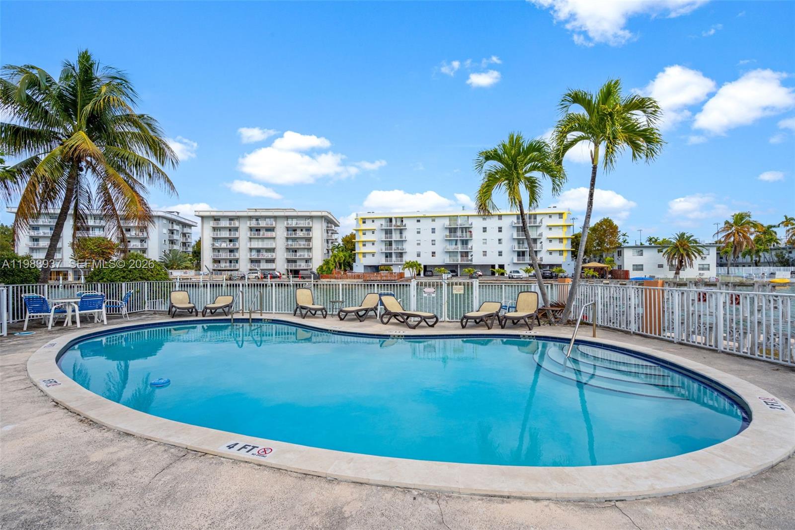 RIVE MARSEILLES CONDO - Residential