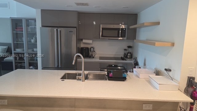 13800 Highland Dr 207, North Miami Beach, FL, 33181/$515,000 2 13800 Highland Dr 207