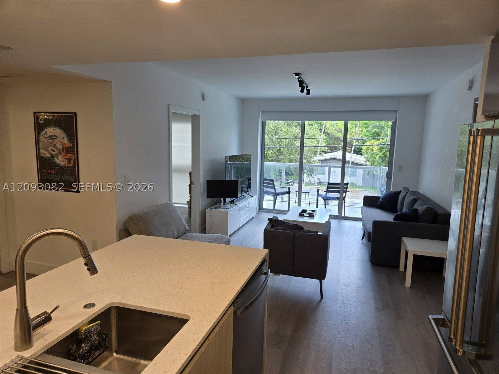 13800 Highland Dr 207, North Miami Beach, FL, 33181/$515,000 1 13800 Highland Dr 207
