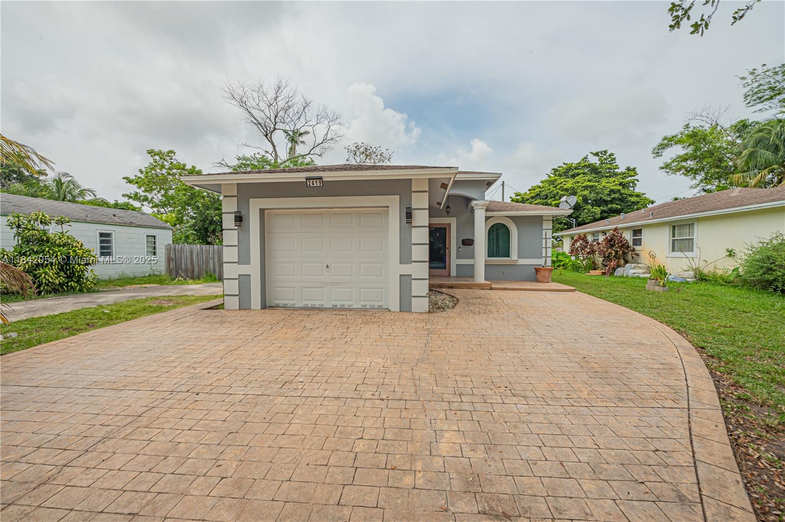 Furnished – This beautiful 1600sq ft, 3 Bedroom 2 Bath Home in the Heart of Hollywood located in the vibrant heart of Hollywood, Florida. Perfect for families or anyone seeking comfort and convenience, this spacious home features: Huge fenced backyard – ideal for privacy, pets, and outdoor fun. Kids playground – a dream for families with young ones. Large shed – additional storage or workspace. Washer and Dryer – included for your convenience. Location Highlights: Just 1 mile to Downtown Hollywood – enjoy dining, shopping, and entertainment. Only 3 miles to Hollywood Beach – soak up the sun and surf. 2.5 miles to Gulfstream Park & Casino – for gaming, racing, and nightlife. Also for Rent. Call listing agent...