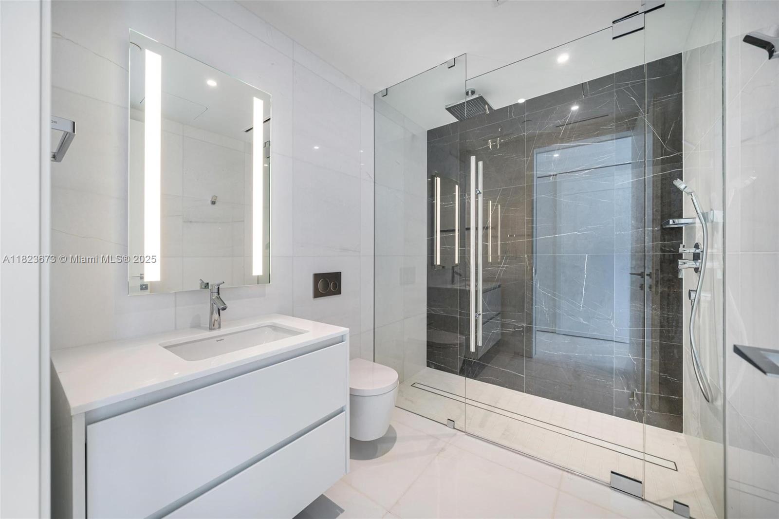 Aston Martin Residences - Residential