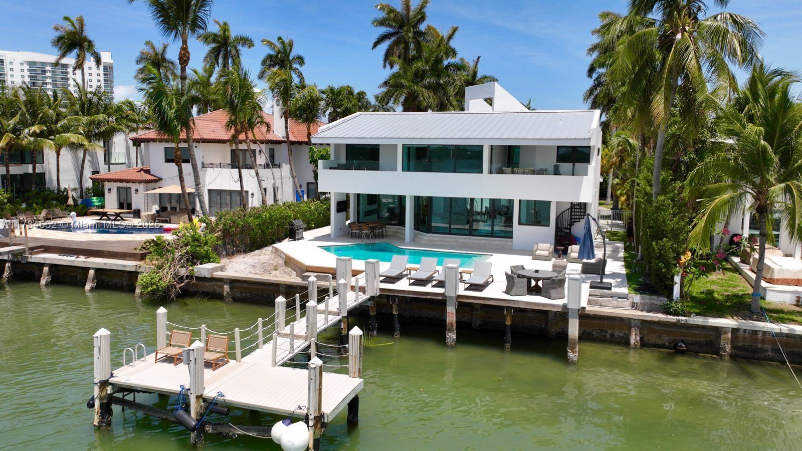 NORTH BAY ISLAND - Residential