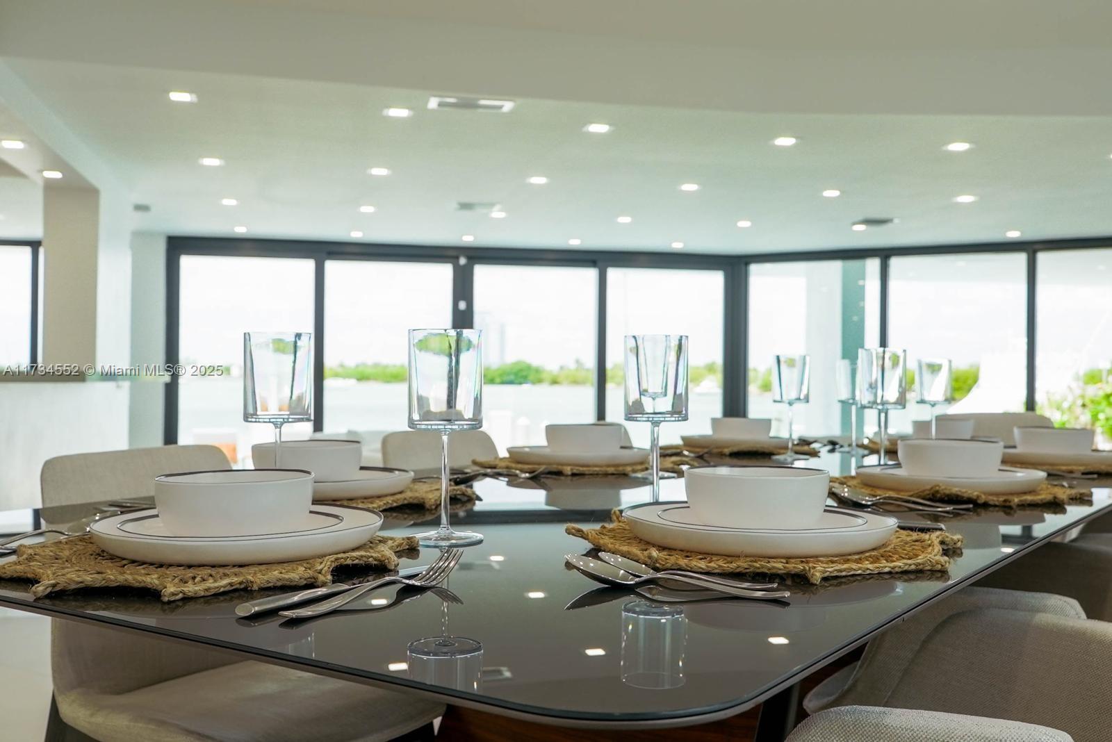 NORTH BAY ISLAND - Residential