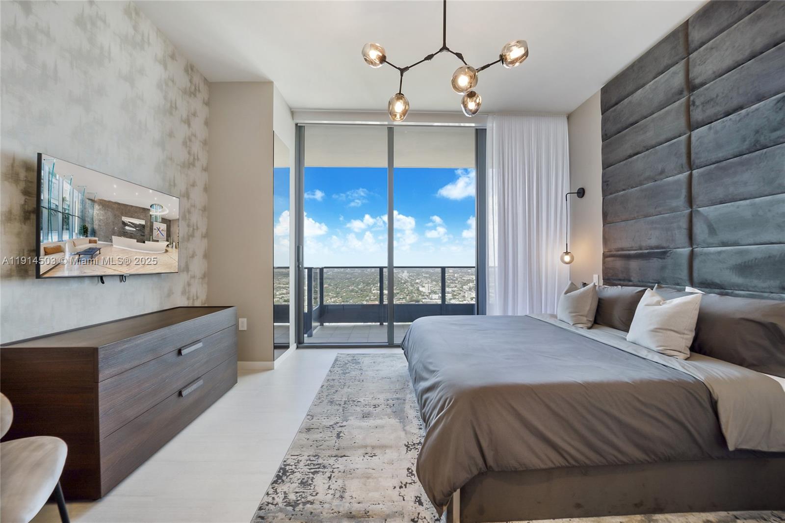 BRICKELL FLATIRON CONDO - Residential Lease