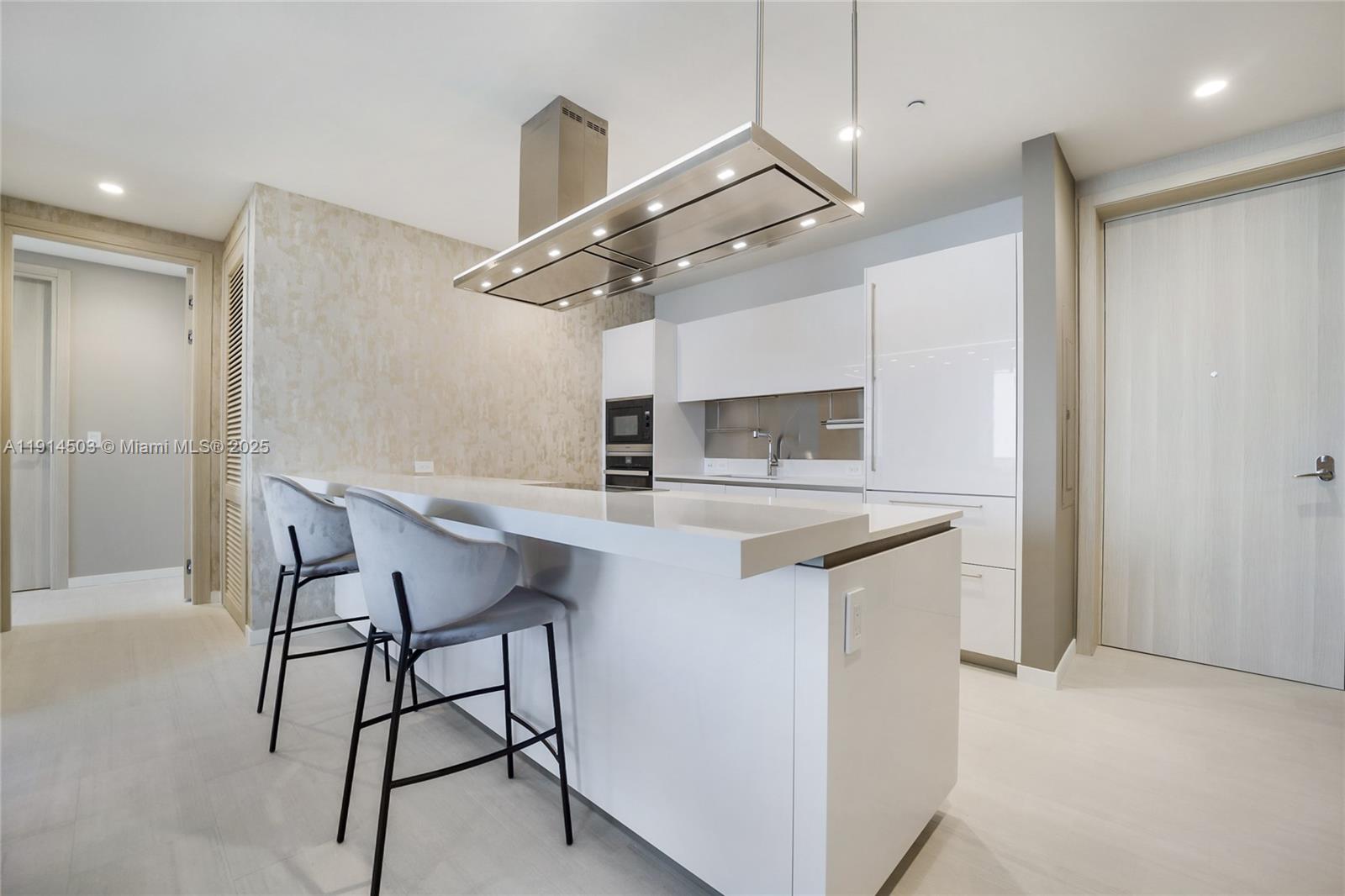 BRICKELL FLATIRON CONDO - Residential Lease