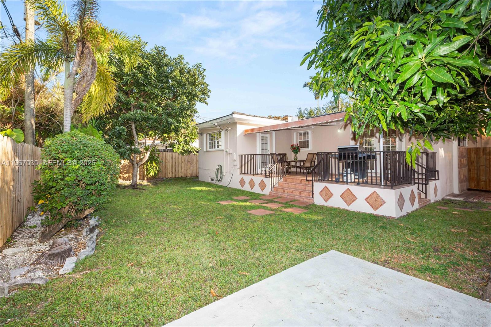 SAN JACINTO - Residential