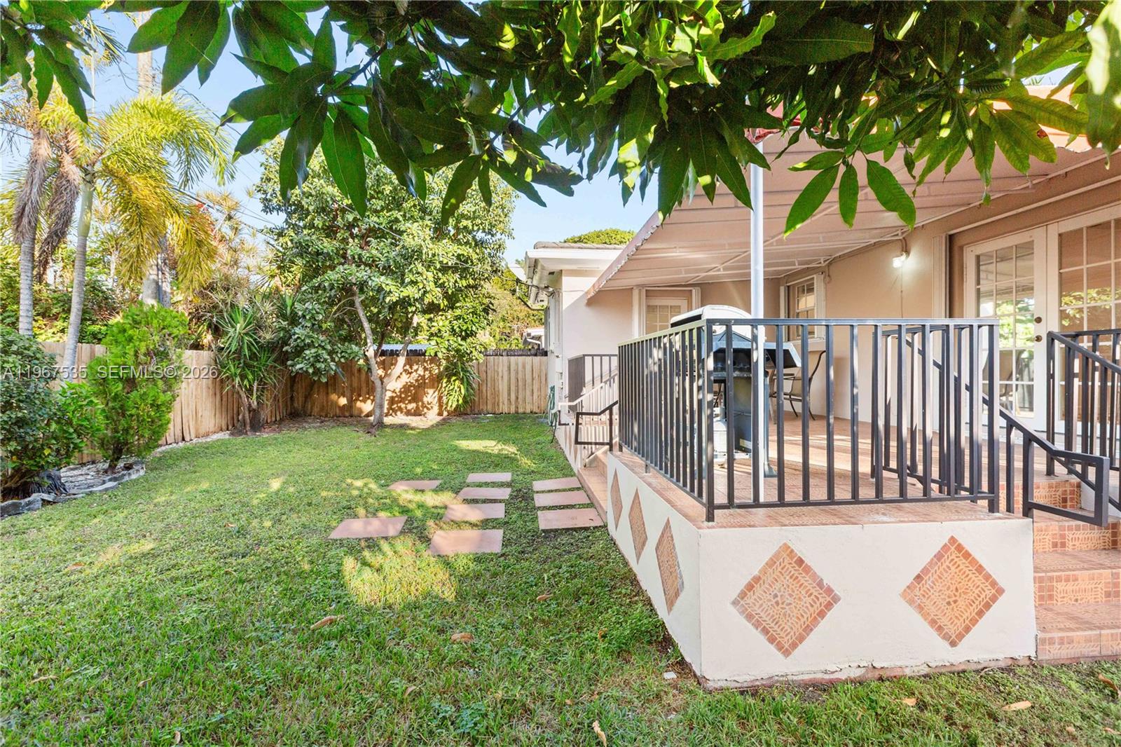 SAN JACINTO - Residential