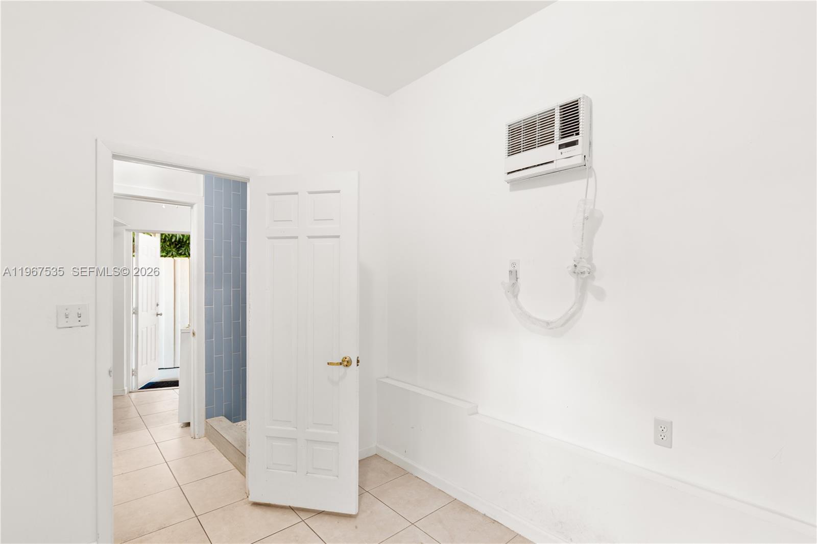 SAN JACINTO - Residential