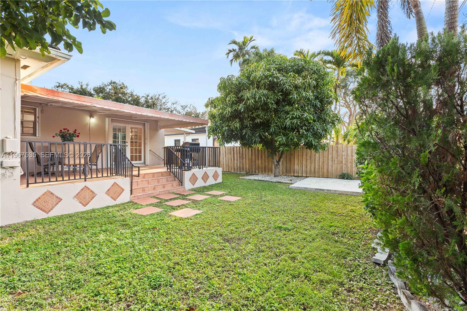 SAN JACINTO - Residential