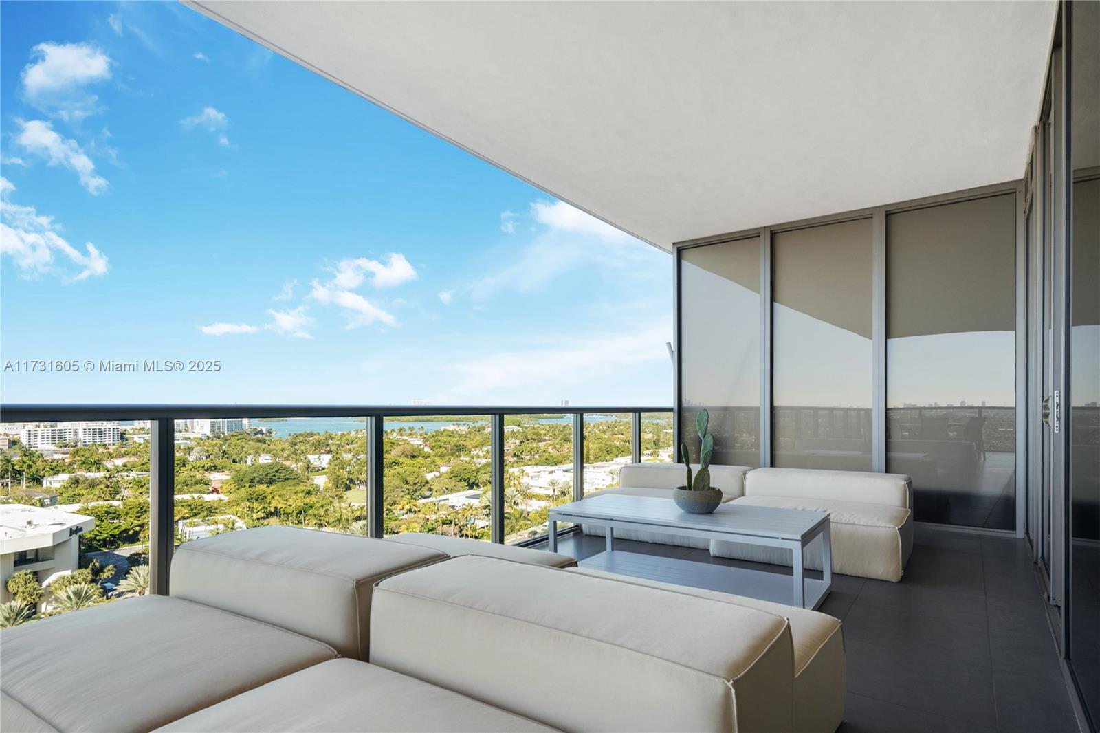 BAL HARBOUR NORTH SOUTH C - Residential Lease