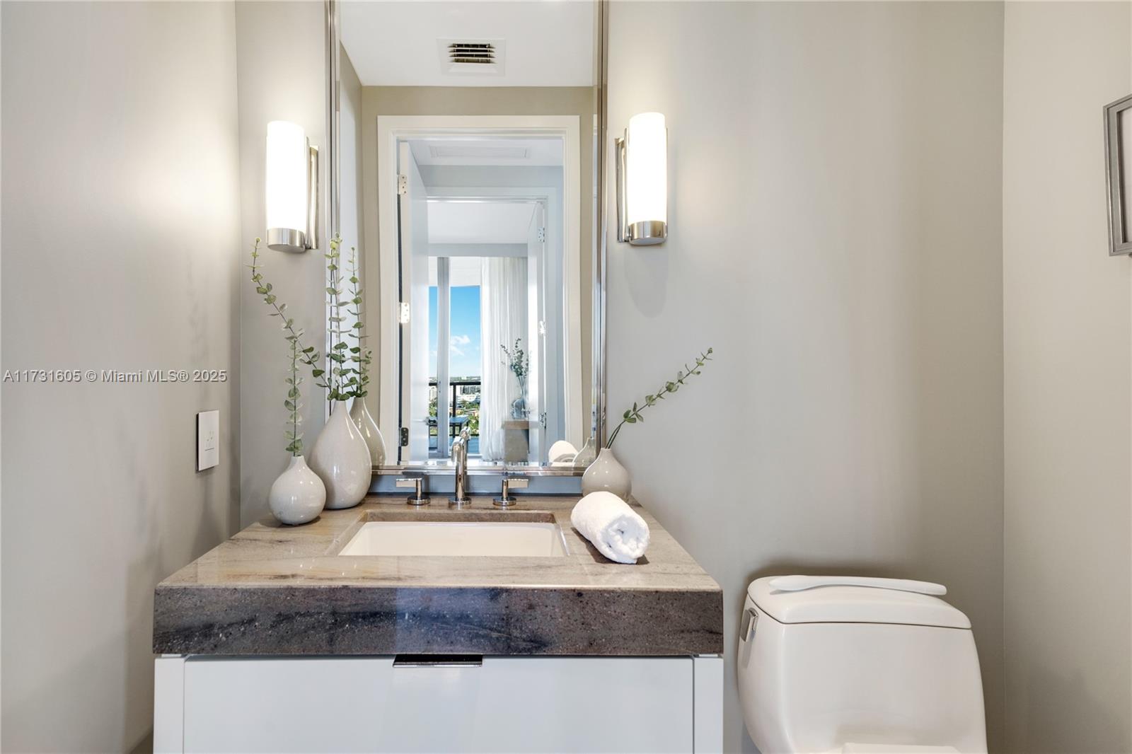 BAL HARBOUR NORTH SOUTH C - Residential Lease