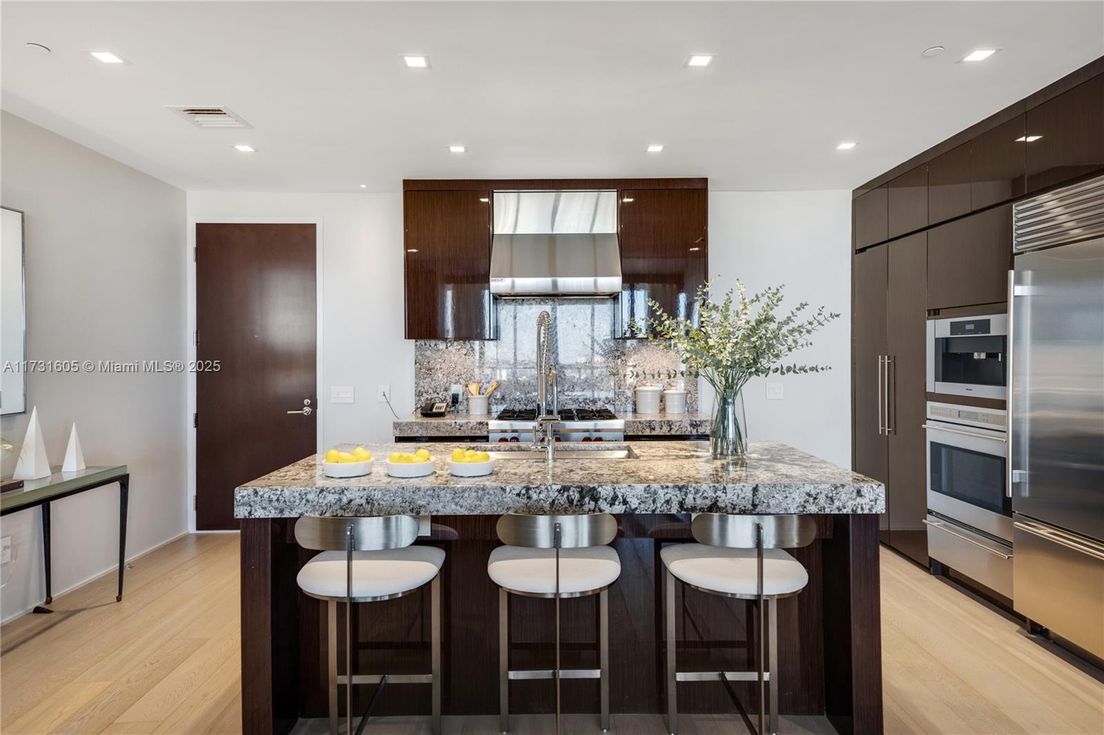 BAL HARBOUR NORTH SOUTH C - Residential Lease