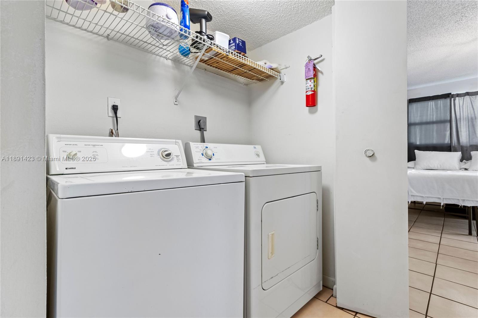 KEYS GATE CONDO NO THREE - Residential