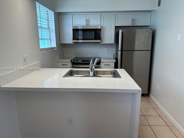 KEYS GATE CONDO NO THREE - Residential