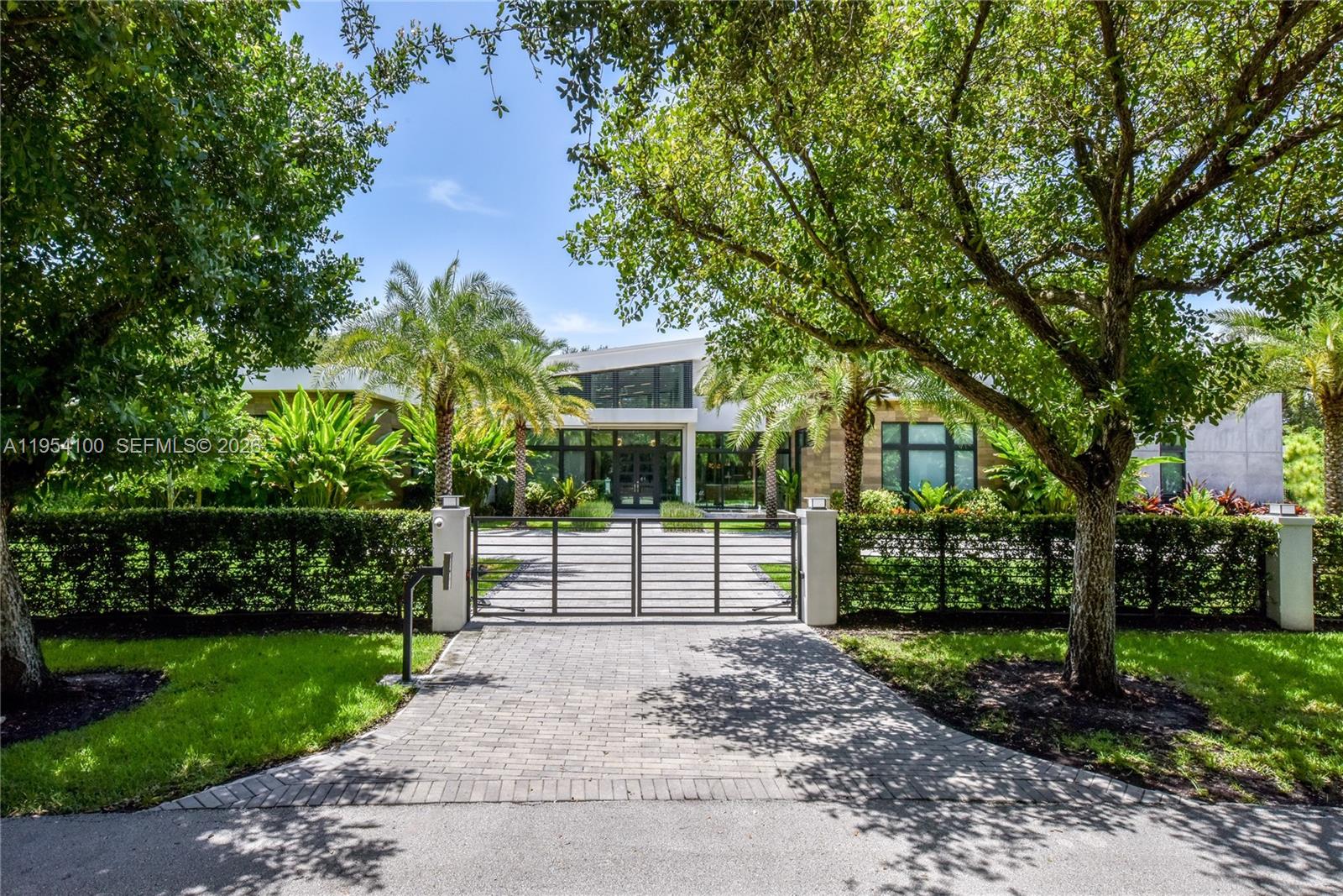 HELMS COUNTRY ESTATES RE- - Residential