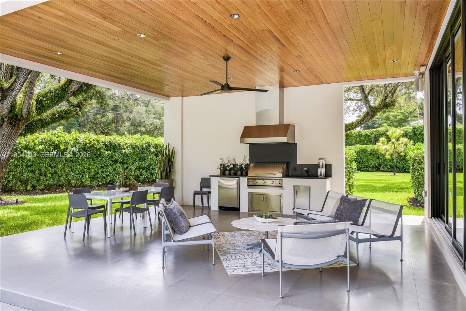 HELMS COUNTRY ESTATES RE- - Residential