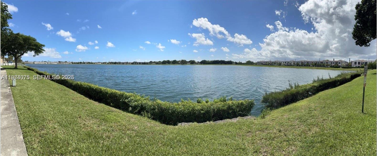 LAKEVIEW OF THE CALF CLUB - Residential