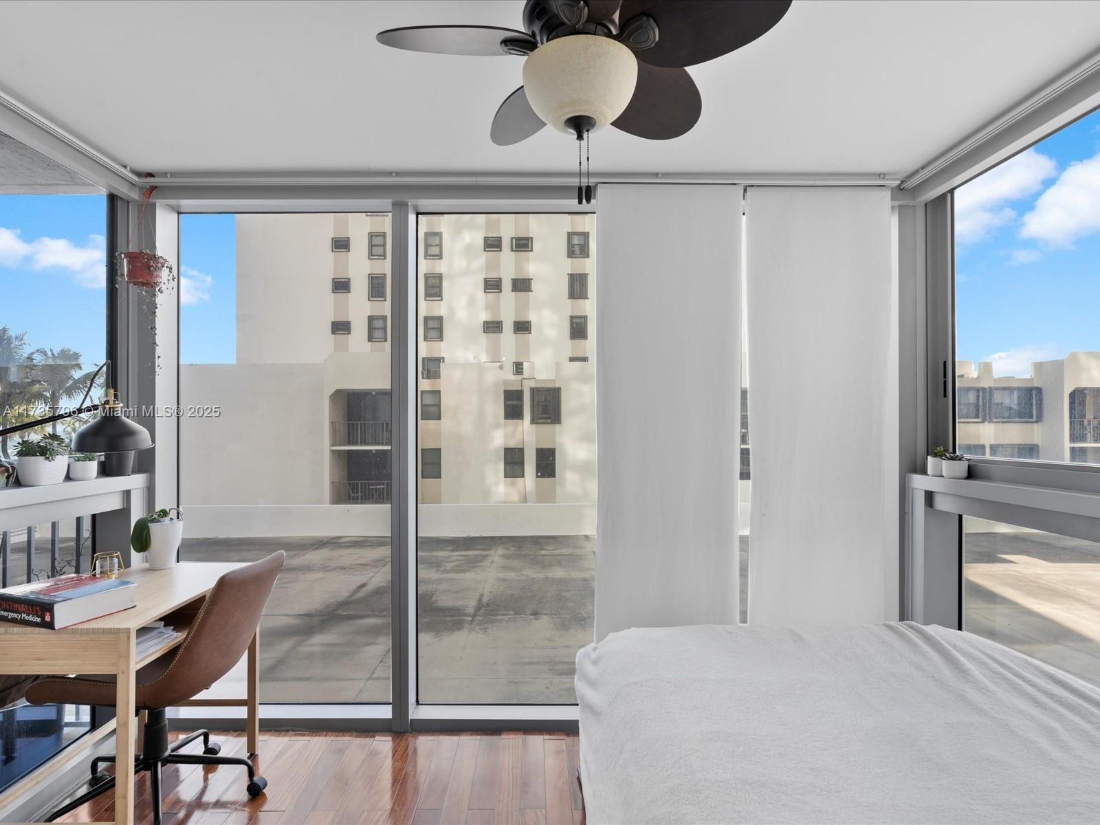 MIRASOL OCEAN TOWERS COND - Residential