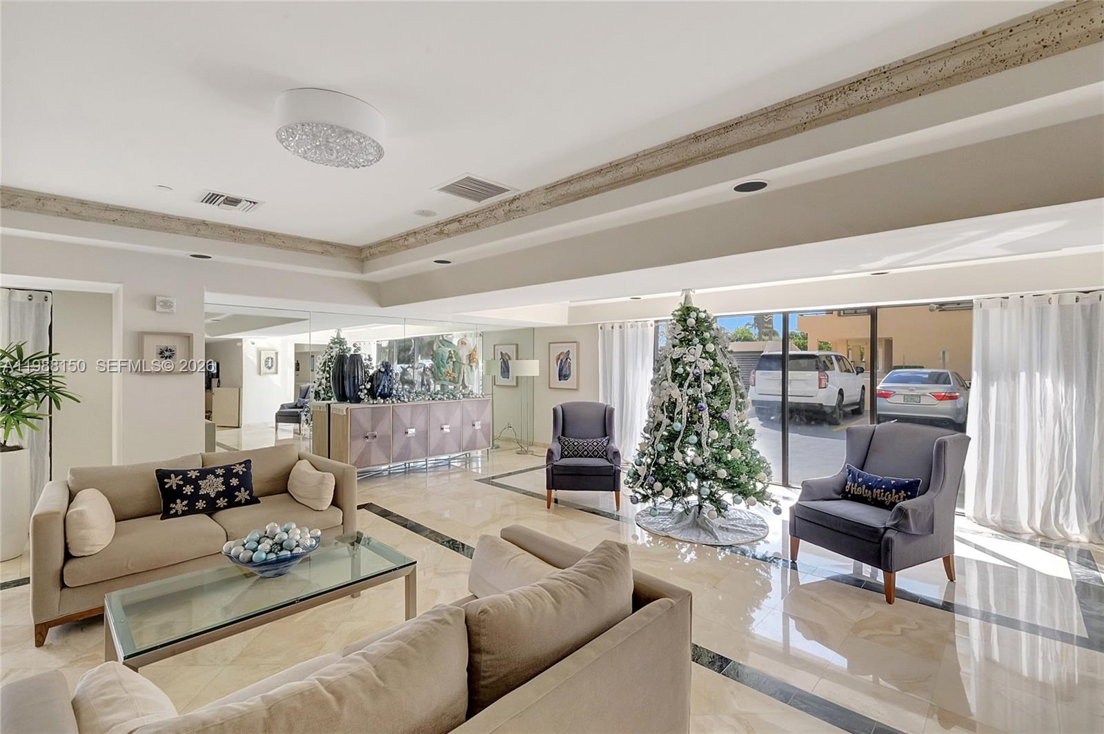 OCEANFRONT PLAZA CONDO - Residential Lease