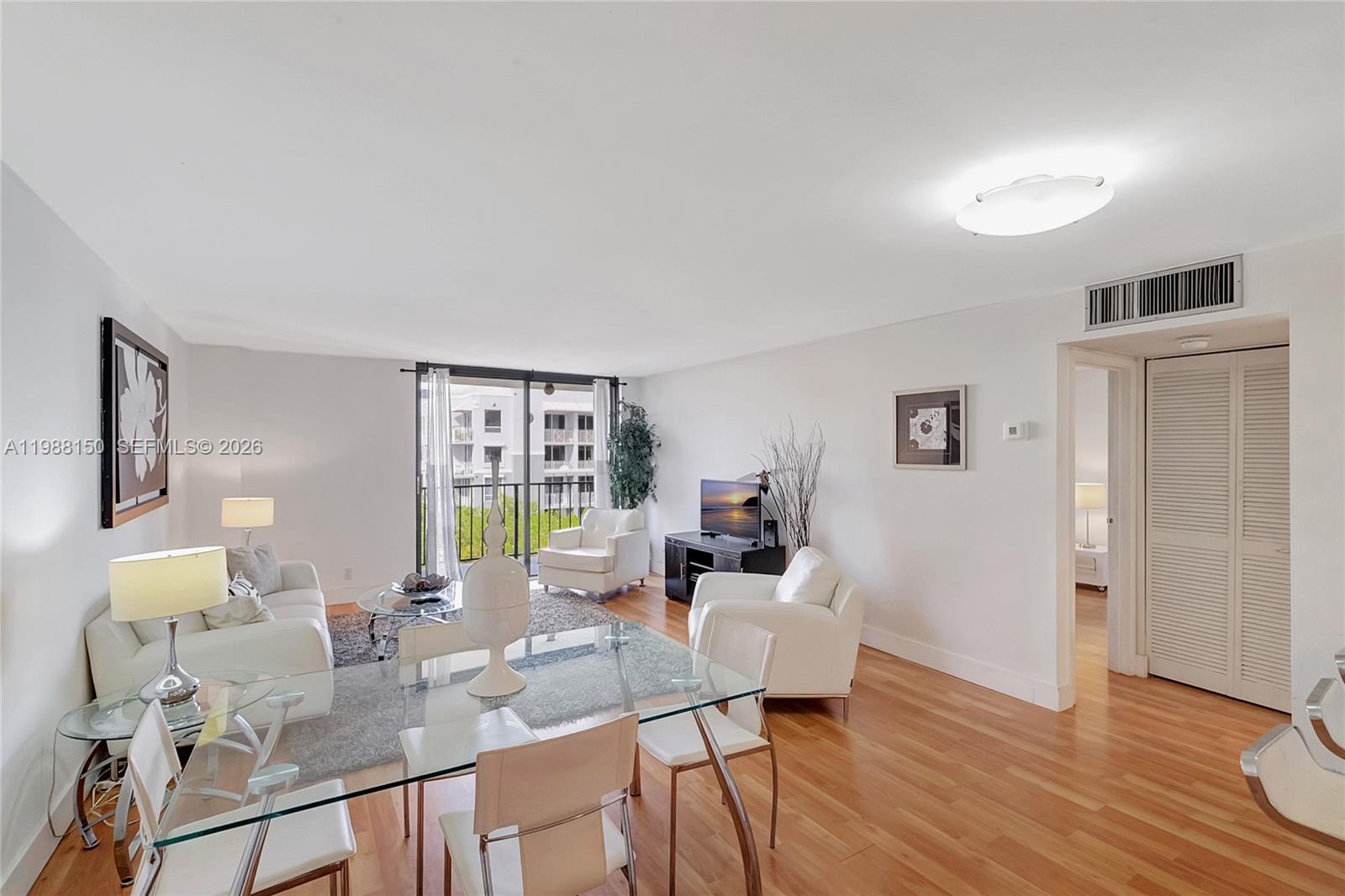 OCEANFRONT PLAZA CONDO - Residential Lease