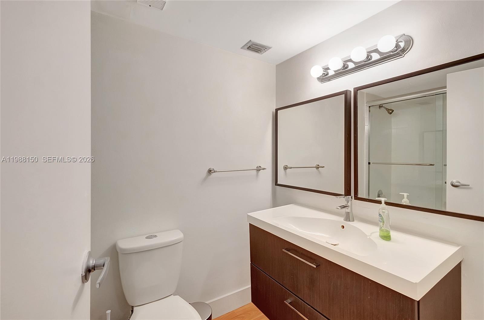 OCEANFRONT PLAZA CONDO - Residential Lease